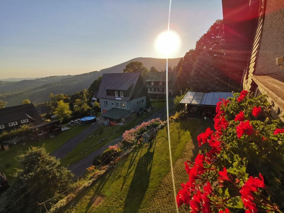 Penzion Na Vyhlídce Strážné Exteriér fotografie